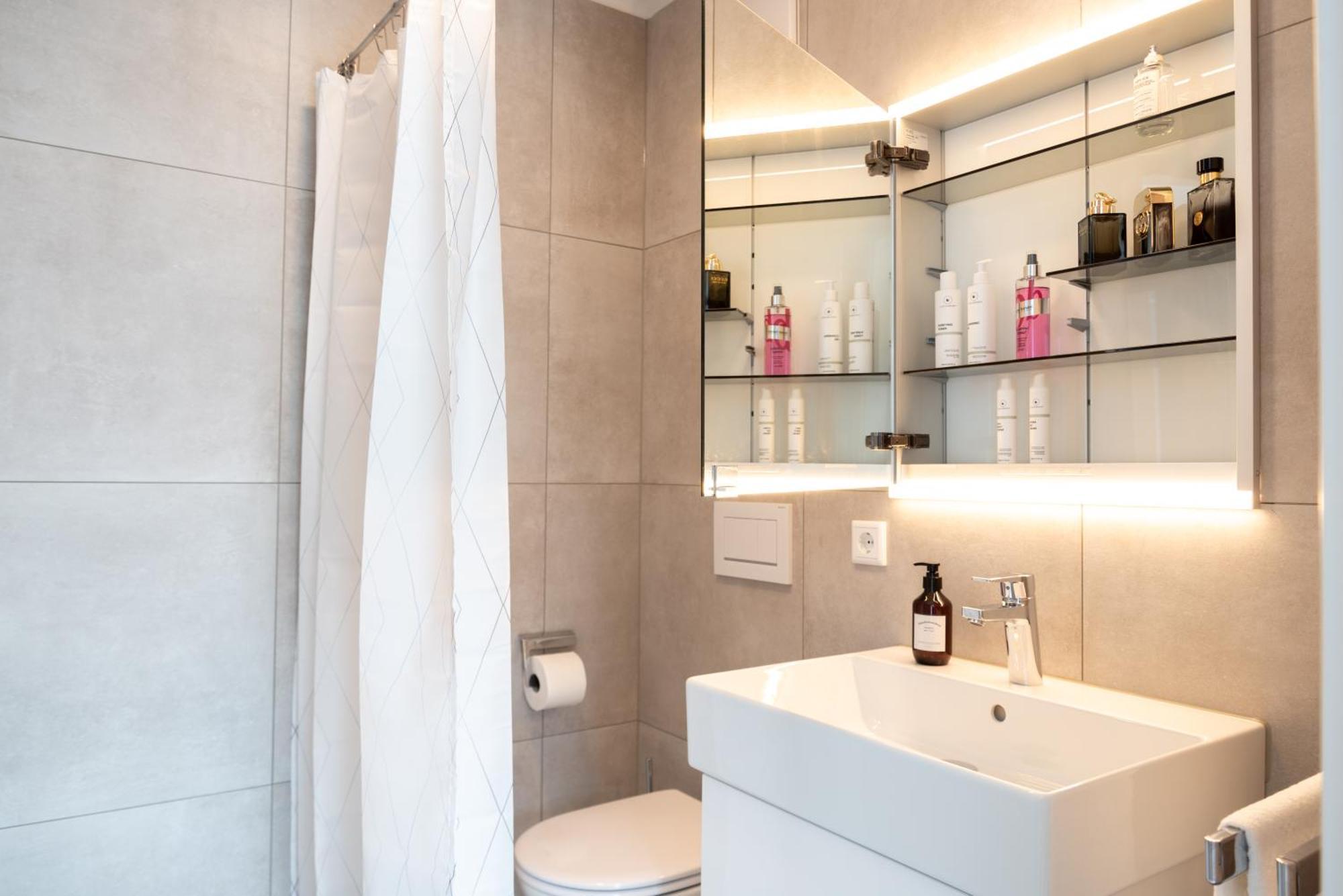 Moonliving Boutique Apartments By Munich Ехинг Екстериор снимка